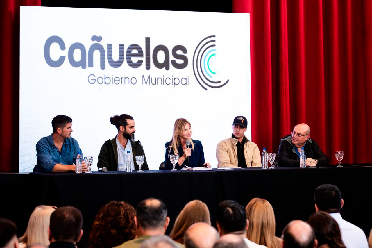 Marisa Fassi firmó convenios orientados al trabajo y el desarrollo